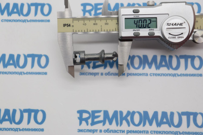 Шток личинки замка двери BMW 3-series E46 (перед. лев./прав.) 771602