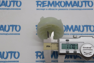 Ролик стеклоподъёмника (катушка стеклоподъемника) 770926