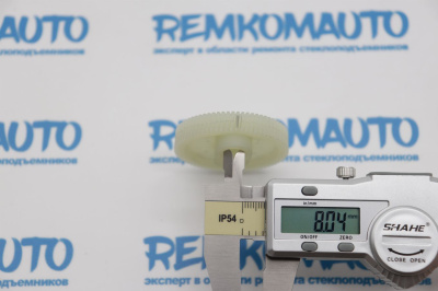 Шестерня электромотора стеклоочистителя NEW HOLLAND 772647