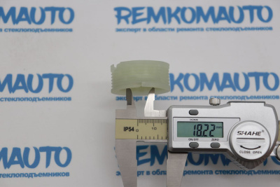 Ролик стеклоподъёмника (катушка стеклоподъемника) 770044