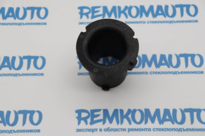 Кронштейн бокового зеркала двери Fiat 500/Freemont 772848