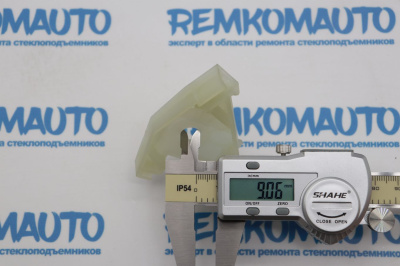 Держатель обводного ролика стеклоподъёмника 770313 Держатель обводного ролика стеклоподъёмника 770313