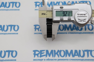 Шестерня кондиционера Jeep Grand Cherokee 772764