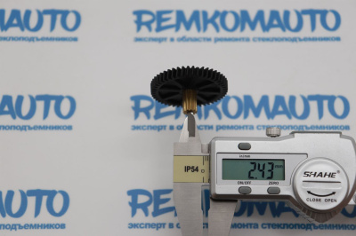 Шестерня люка крыши Mercedes Benz E-Klasse W124/W124 Coupe 771502