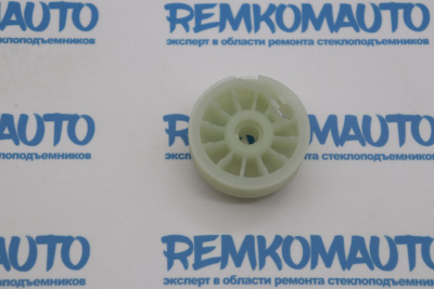 Ролик стеклоподъёмника (катушка стеклоподъемника) 770926