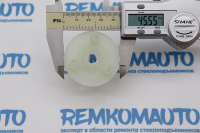 Шестерня привода электромотора стеклоподъёмника 772500