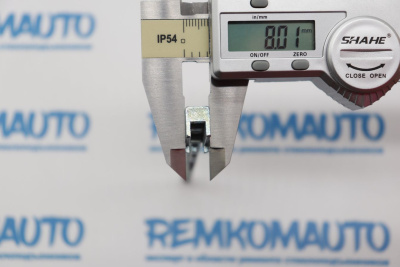 Шток личинки замка двери Peugeot Partner 771027