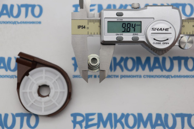 Обводной ролик стеклоподъёмника (комплект) 770608