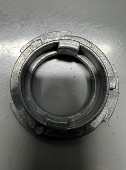 Стопор зеркала Mercedes Benz правый 772562