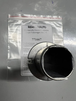 Кронштейн бокового зеркала двери Volkswagen Amarok 771667
