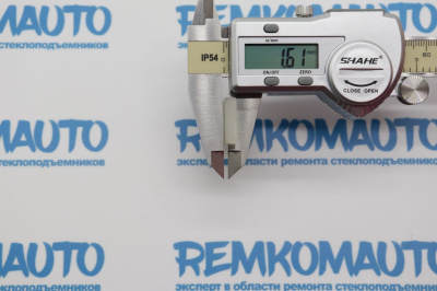 Фиксатор стекла стеклоподъёмника Ford Tourneo Custom (перед. лев./прав.) 772766