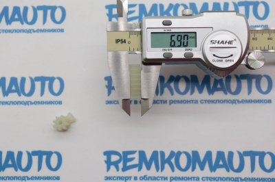 Комплект фиксаторов замка двери Fiat Linea/Fiat Punto левый (2 шт.) 770972