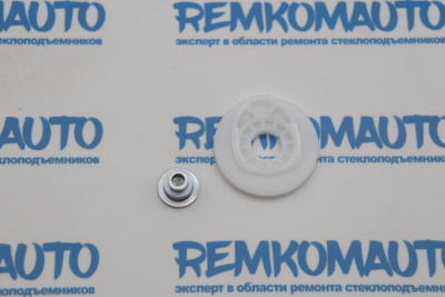 Обводной ролик стеклоподъёмника с клёпкой (Ø 43, Ø 12,5) 770877