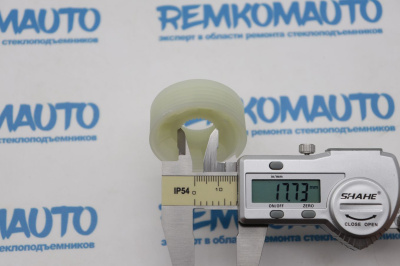 Ролик стеклоподъёмника (катушка стеклоподъемника) 770583