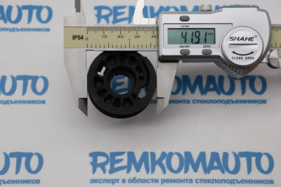 Ролик стеклоподъёмника (катушка стеклоподъемника) 771570