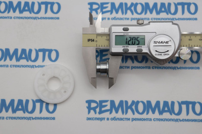 Обводной ролик стеклоподъёмника с клёпкой 770134