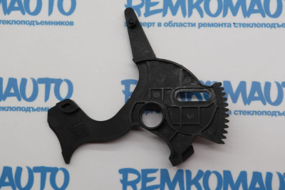 Фиксатор замка багажника Volkswagen Transporter T5/T6 771663 Фиксатор замка багажника Volkswagen Transporter T5/T6 771663