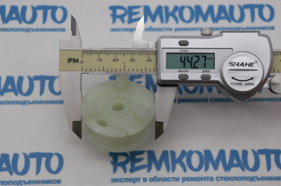 Ролик стеклоподъёмника (катушка стеклоподъемника) 770690