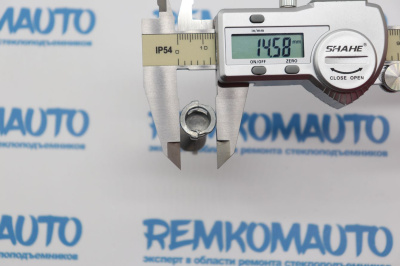 Шток личинки замка двери Skoda Fabia/Volkswagen Golf 4 (перед. лев./прав.) 771553