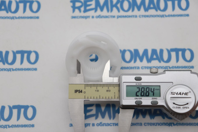 Ролик стеклоподъёмника (катушка стеклоподъемника) 771112