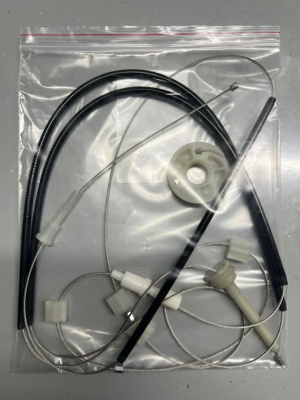 Ремкомплект (трос+ролик)Porsche Taycan2019- ОЕМ:E059324013B,E059324211D,E059324209 перед.прав 777589