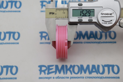 Ролик стеклоподъёмника (катушка стеклоподъемника) 771152