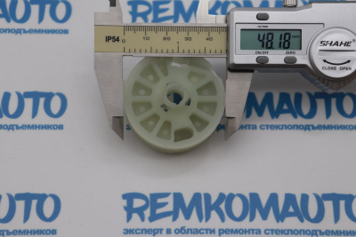 Ролик стеклоподъёмника (катушка стеклоподъемника) 776048