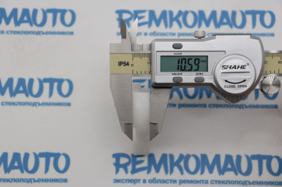 Держатель обводного ролика стеклоподъёмника 771141