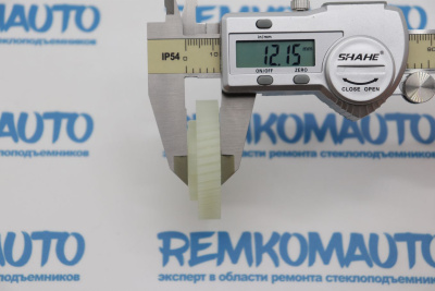 Шестерня люка крыши Land Rover Freelander 770671