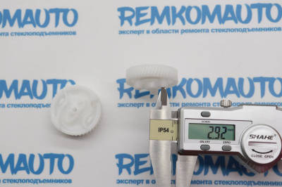 Комплект шестерен замка двери BMW (2 шт.) (перед. прав.) 771512