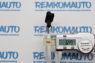 Фиксатор троса открывания двери 771461