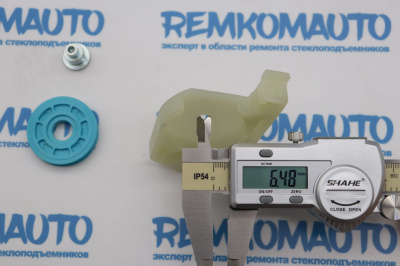 Обводной ролик стеклоподъёмника (комплект) 770925