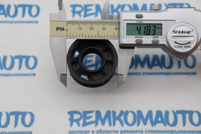 Ролик стеклоподъемника (катушка стеклоподъемника) 772615