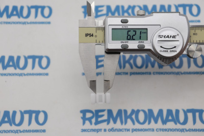 Фиксатор для направляющего держателя стеклоподъёмника 770190