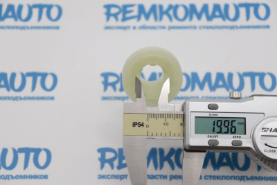 Шестерня люка крыши Toyota RAV4 771485