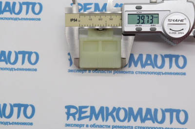 Фиксатор стекла стеклоподъёмника 771167