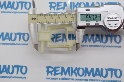 Фиксатор замка двери Volkswagen Caddy/Polo 4/Polo 5/Transporter T5/T6 772279