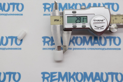 Фиксатор для направляющего держателя стеклоподъёмника 770028