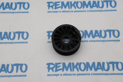 Ролик стеклоподъёмника (катушка стеклоподъемника) 771989