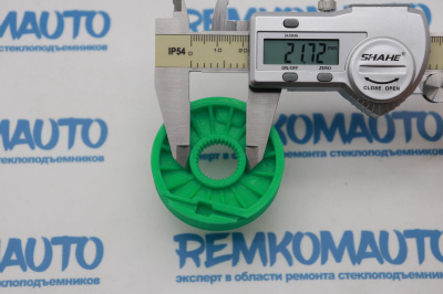 Ролик стеклоподъёмника (катушка стеклоподъемника) 770145