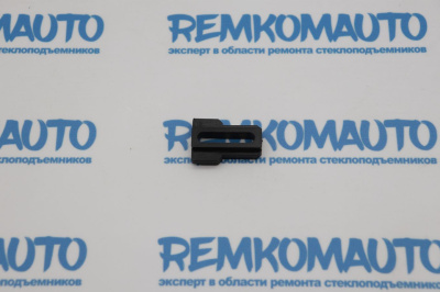 Фиксатор люка крыши Renault 771505