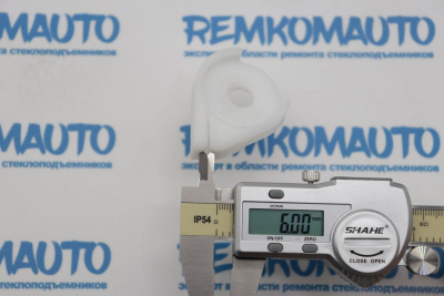 Держатель обводного ролика стеклоподъёмника 771141