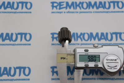 Шестерня люка крыши BMW 3-series E36 Cabrio 772266