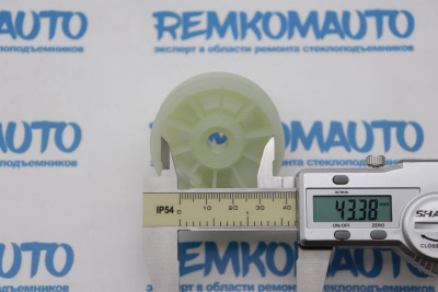 Ролик стеклоподъёмника (катушка стеклоподъемника) 770422