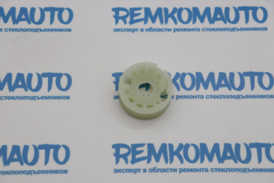 Ролик (катушка) стеклоподъёмника BMW/Saab/Seat/VW левый 770044