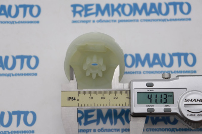 Ролик стеклоподъёмника (катушка стеклоподъемника) 770448