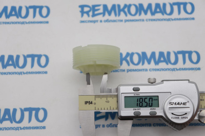 Ролик стеклоподъемника (катушка стеклоподъемника) 772107