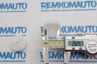 Комплект шестерен замка двери BMW (2 шт.) (перед. лев.) 771513