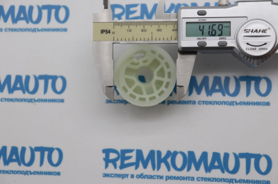 Ролик стеклоподъемника (катушка стеклоподъемника) универсальный 776066