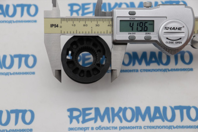 Ролик (катушка) стеклоподъёмника Seat Ibiza 771528